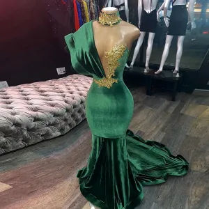 Emerald Green Evening Dresses High Neck Appliques Gold Lace Mermaid Prom Dresses Sexy Formal Velvet Party Gowns