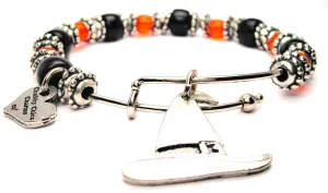 Witch Hat Black And Pumpkin Orange 9mm Glass Beaded Single Bracelet